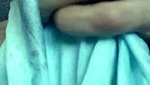 byrd is jerking off for ladybyrd in homemade solo