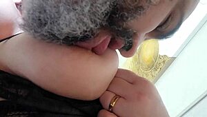 Comendo O Cuzinho Delicioso Da Gordinha Ruiva