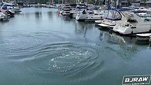 bjraw Mimi Monet si fa dipingere bianca in pompino pov