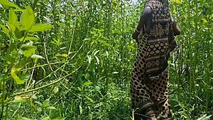 desi bhabhi screams 'hard fuck my ass outdoors!'