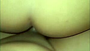 Babe Indonesia naik keras di hookup seragam kuliah panas