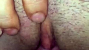 Hey, er du klar til din første gang, teen 18+ 18+, med en kæmpe pik?