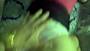 la secretaria putita se deja coger por aumento de sueldo