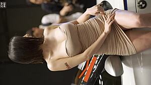 Hot Seoul Korean racing girl got me stunned, wow! 🔥