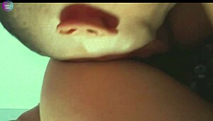 Dá mladý chalan 18+ urobiť, aby vybuchla za dve minúty?