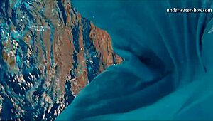 OMG! Piyavka Chehova’s juicy tits bouncing underwater are unreal!