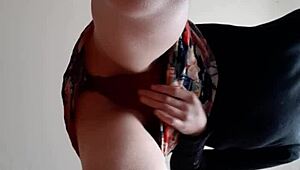 Skinny Brunette Cums on Face