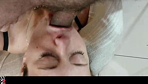 2300ss 02 - francoska amaterka v usnju dobi pesjo pozicijo pov s šamaranjem in oralnim seksom