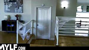 i sucked my boss dick to distract from scary movies, getting creampied in my perfect body pussy