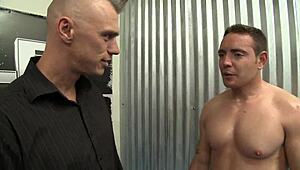 Sophie Dee Joins Battle Bang Ring