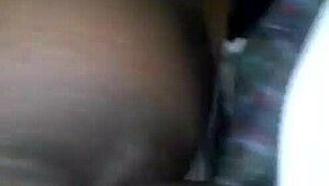 パツパツ濡れマンが彼氏チンポでガン突き中出し😏