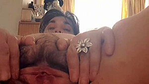 Mature Milf Warms Up Her Hairy Pussy