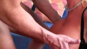 Diamond Foxxx, Pelacur Tidak Setia, Kongkek dengan Pussy Licin Setiap Peluang 😈