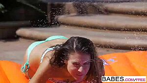 Babes Eliza Jane and Tara Ashley in anal action