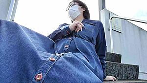 Married woman masturbates outdoors feeling pleasure