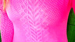 Dame Masturbarme y Cógeme Dos Veces al Día con Latina Caliente