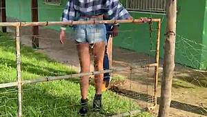 ब्लैक बीबीसी होममेड शादीशुदा हॉटवाइफ को फार्म पर इंटररेसियल ऑर्गी में चोदता है