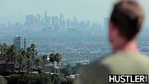 Teder schatje Alana Summers deepthroat en buiten geneukt