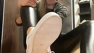 feetworld fetish feet in leather nylon socks