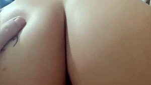 im sittin and twerkin on his big dick, feelin so good