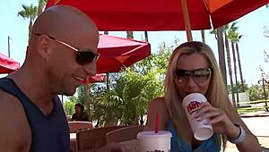 kelly wells loves dick in her ass, soo good