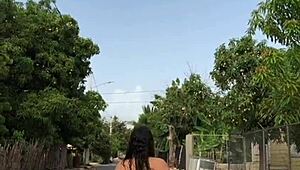 Novinha bunduda gostosa