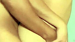 hard against the wall, this horny chiapaneca moans loudly