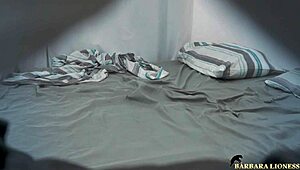 Fui viajar e deixei cameras escondidas vagabunda recebeu bolt jones meteu com ele parte 2