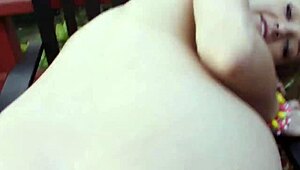 this big 10-pounder is perfect for a very wicked bitch 😏