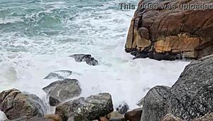 Did Saymon fitness really try Brenda Floripa's delicious pussy on the rocks?