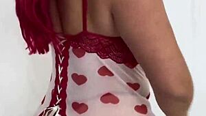 アパート訪問したらオーナーがエロサプライズでハメてきた！