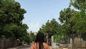Novinha bunduda gostosa