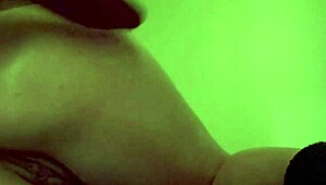 Italian milf artemisia love stretches her ass hot and messy with dildo!