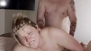 Chubby Couple Amateur Creampie.