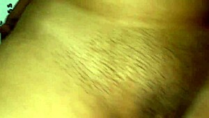 Desi bhabhi in saree has hot dirty sex