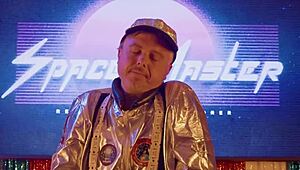 Freaky arcade- misty meaner and jordan sky fuck with dildos and squirt outdoors