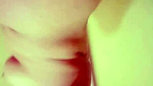 tu nena caliente carolin te espera con ganas