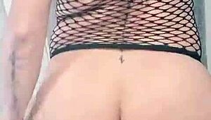 que rico montar mi dildo hasta un orgasmo fuerte! 🔥