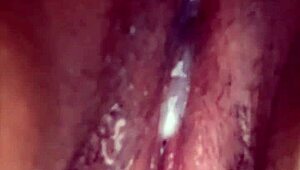 adoro gozada interna na minha buceta apertada!