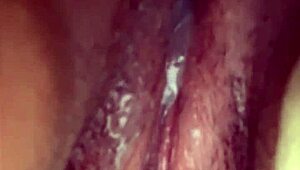 adoro gozada interna na minha buceta apertada!