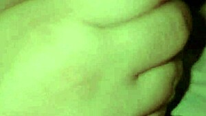 Dominican BBW loves giving cock blowjobs