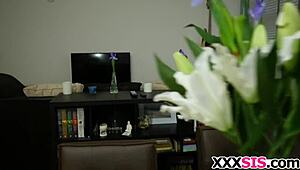 My stepsis blows my big cock in the dark! So hot!