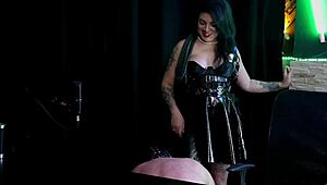 kali kalifa sat pussy on submissive face for domination