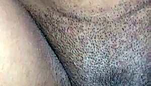 노비냐 구부린 아날 박기 중 엉덩이에 사정하니 좋아 죽어