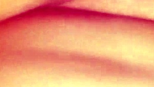 Wifehot shares her latest cumshot experience in a casual story