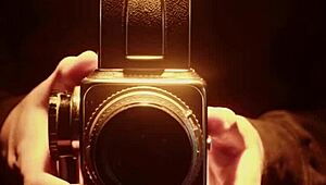 Novice couples' first exchange in group activity with mattos