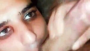 Girlfriend Gives Deep Throat Oral on Balcony