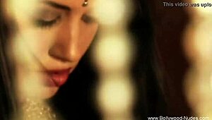 Do you see that Indian dancer creating a deep moment?