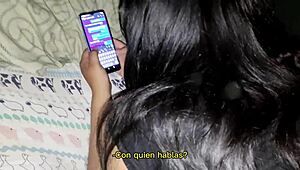 Descubro a Mi Hermanastra Prestando Garganta