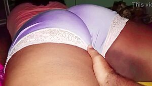 A Bunda Grande Da Minha Madrasta E A Buceta Molhada